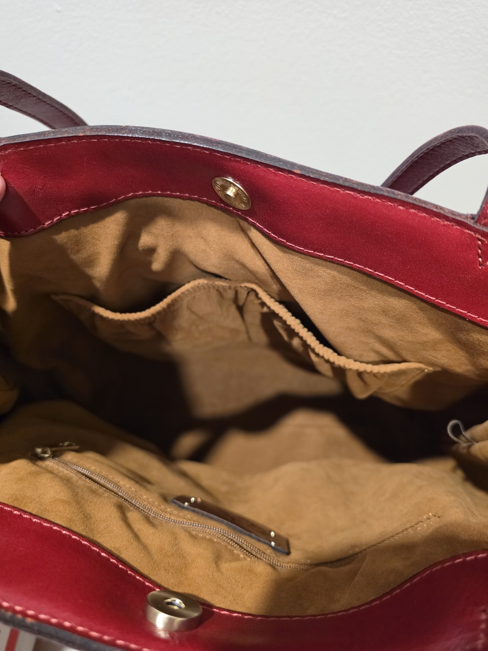 Patricia Nash Berry Red Leather Everton Tote Bag P970333 Beet - Picture 5 of 7